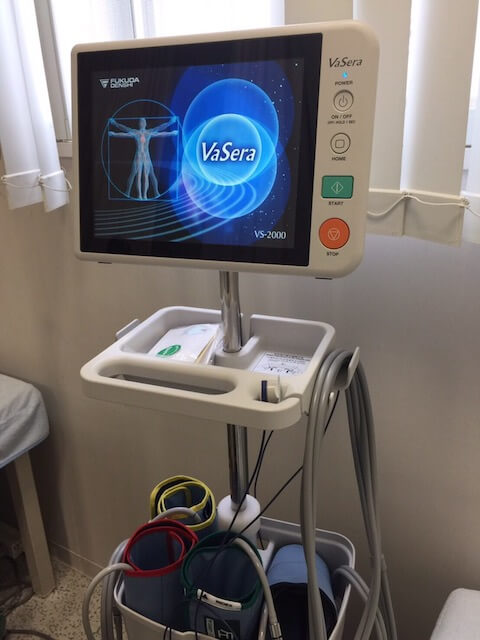 ABI検査機器（VaSera VS-2000）